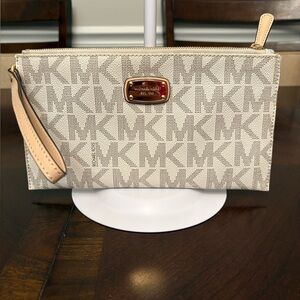 Michael Kors Cream and Tan Signature Canvas Wristlet